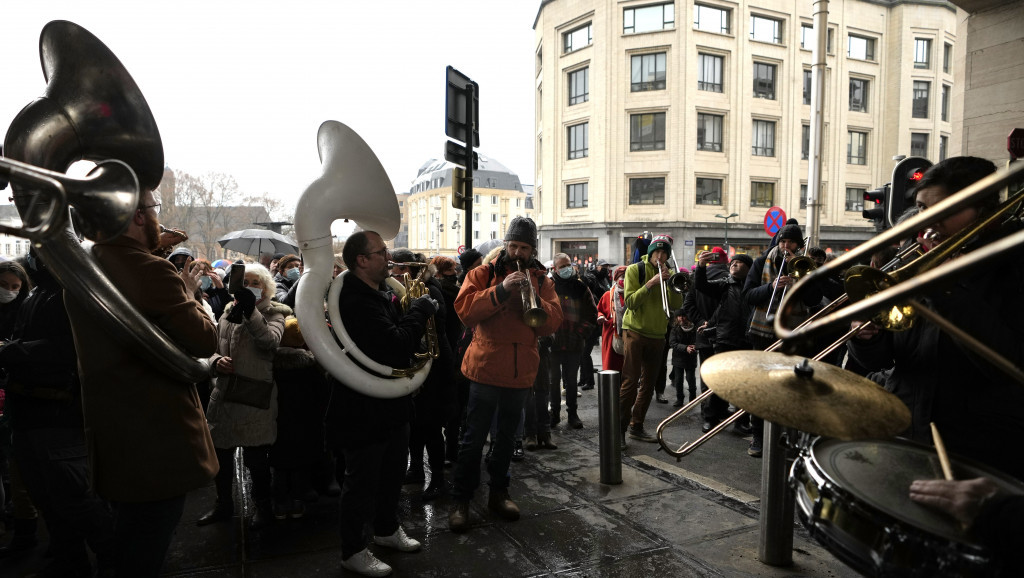 Novi protest u Briselu, demonstranti zahtevali ukidanje kovid sertifikata