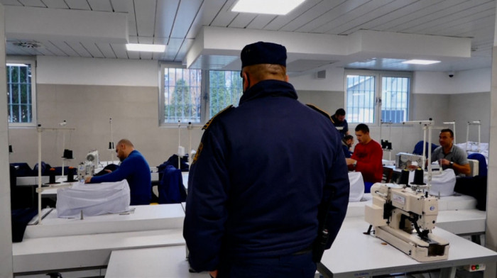 Apsolutni šampioni vakcinacije u BiH su - iza rešetaka (VIDEO)