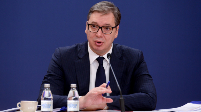 Vučić: Svi blokovi u pogonu u Obrenovcu i Kostolcu