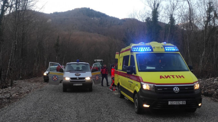 Zvaničnik HGSS: U Hrvatskoj se srušio mađarski helikopter s tri osobe, pronađena dva tela