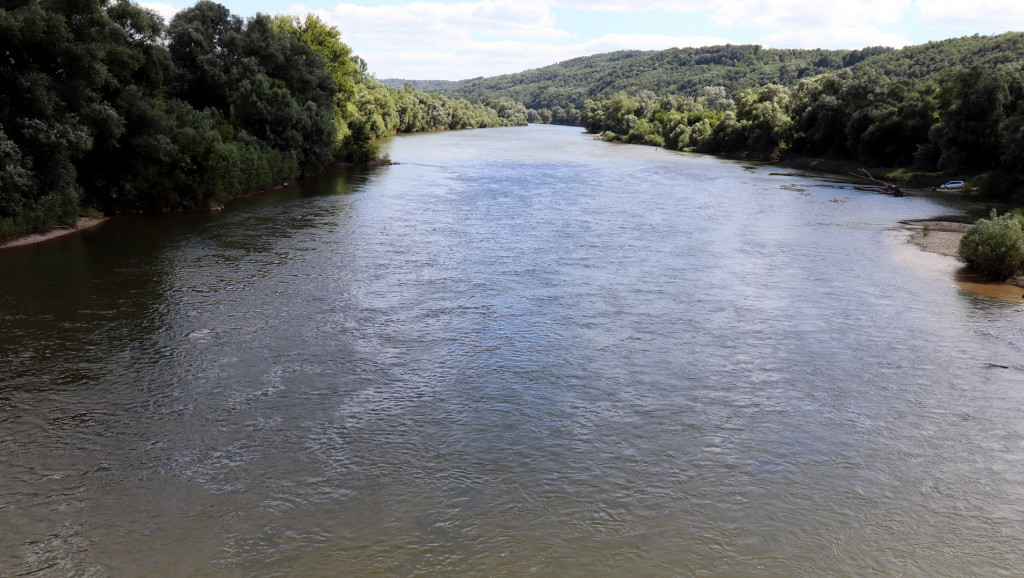 Uhapšen muškarac u Velikoj Plani: Nelegalnom eksploatacijom Velike Morave stekao više od 200 miliona