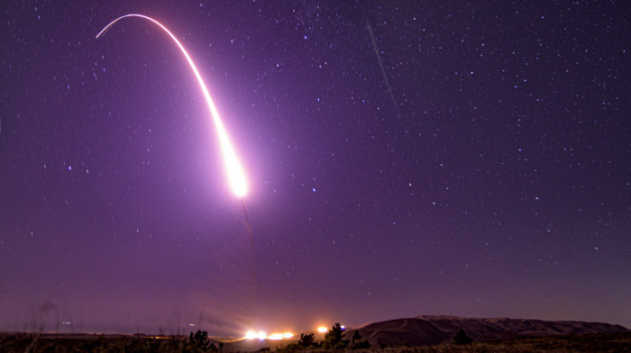 Šest raketa palo nedaleko od rafinerije u Iraku