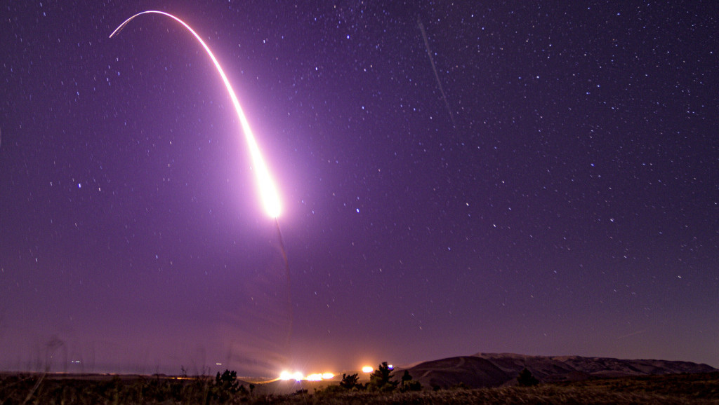 Šest raketa palo nedaleko od rafinerije u Iraku