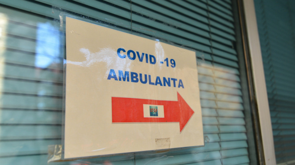 Raste broj pregleda u kovid ambulantama u Srbiji, u pojedinim čak i četiri puta veći nego ranije