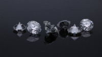 Dijamanti "probili" embargo - ruska kompanija ponovo sirovinama snabdeva svetsko tržište nakita
