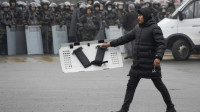 Zaoštrava se situacija u Kazahstanu, policija u Almatiju tvrdi da je na desetine demonstranata "likvidirano"