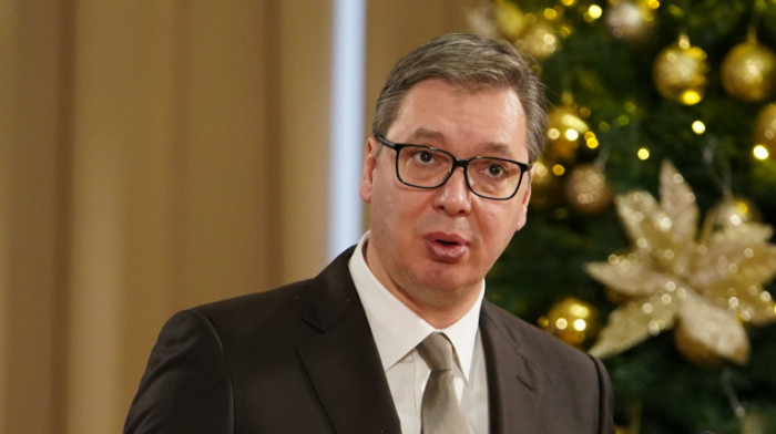 Vučić: Zdravstveni sistem pod velikim pritiskom, već došlo do opšte zaraze omikronom