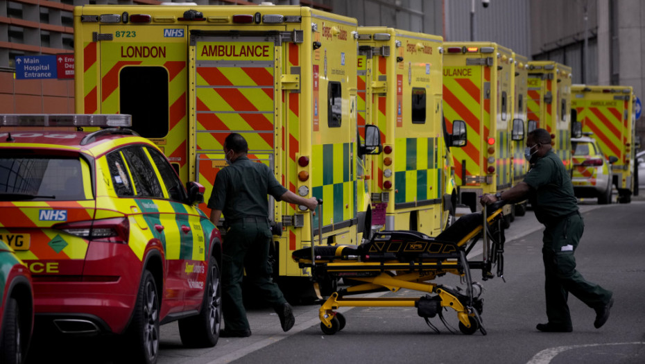 Teška situacija sa koronom u Londonu, vojska pomaže u bolnicama