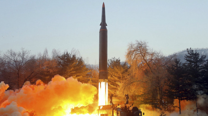 Šta su hipersonične rakete za koje Moskva tvrdi da ih je upotrebila u Ukrajini: Putin smatra da su nepobedive