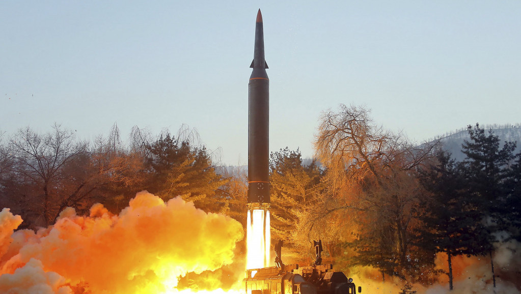 Iz Seula poručuju: Severna Koreja nije lansirala hipersoničnu raketu