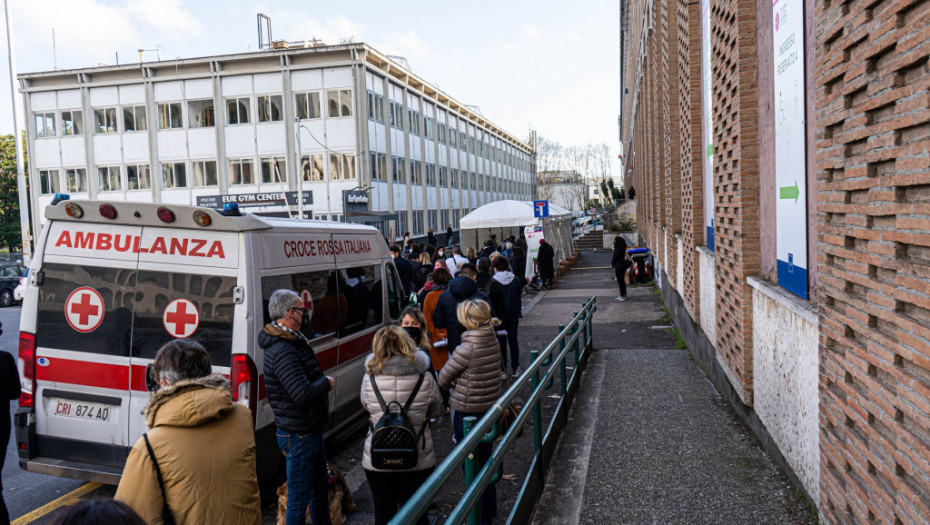 U Italiji gotovo 150.000 novozaraženih uprkos "super propusnicama"