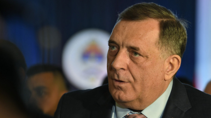 Dodik: Ustavni sud BiH da se registruje i izađe na izbore