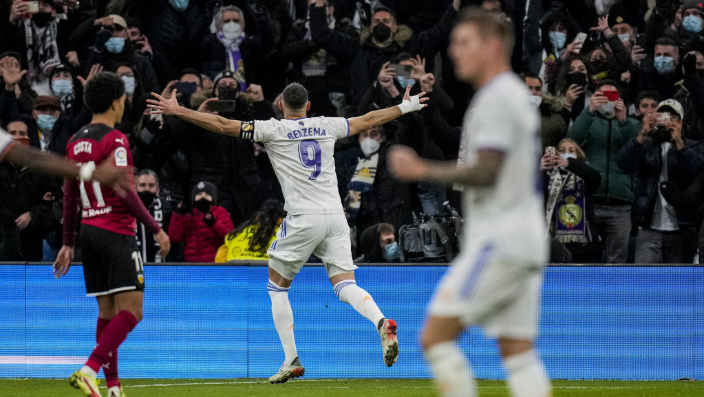 Madriđani ubedljivi protiv Valensije: Benzema ušao u istoriju Reala