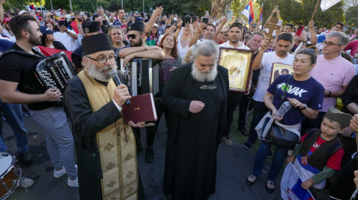 Đoković pozdravio navijače ispred hotela i poslao im moćnu poruku