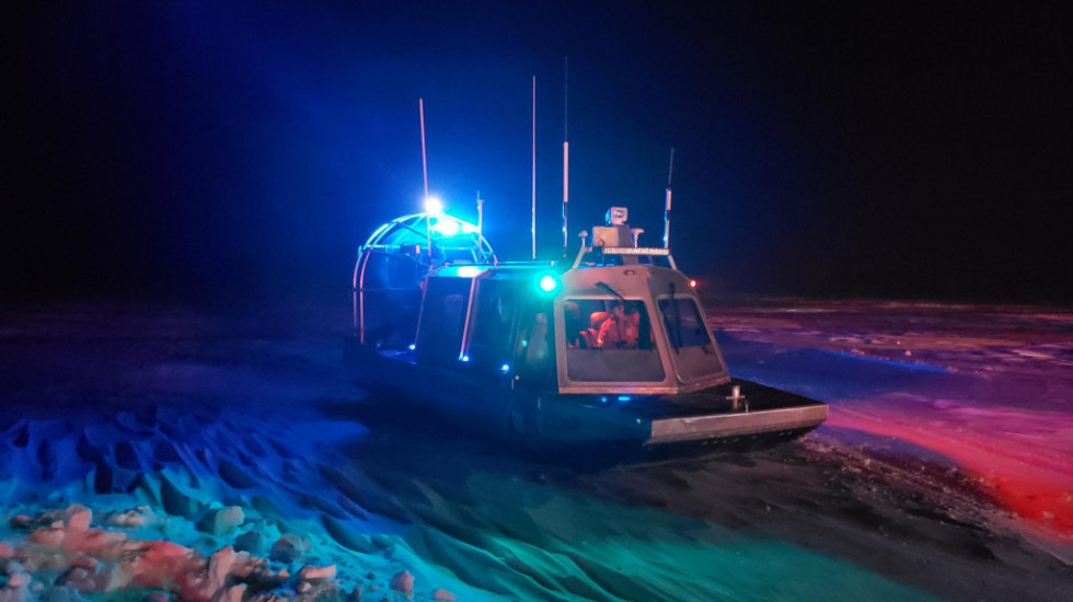 Spaseno 27 osoba sa plutajućeg komada leda koji se odvojio od obale Viskonsina