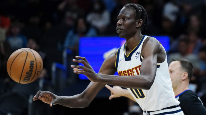 Bol Bol odlazi kod Granta: Denver trejdovao centra u Detroit