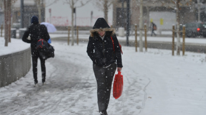 Još jedan ledeni dan pred nama, temperatura do minus 15 stepeni Celzijusa