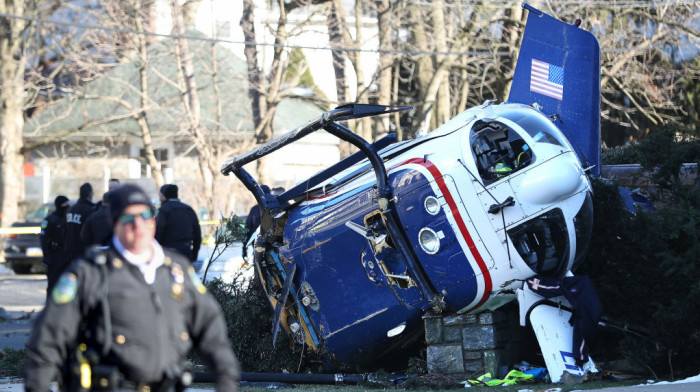Čudo u Filadelfiji, tri člana posade i beba preživali pad medicinskog helikoptera