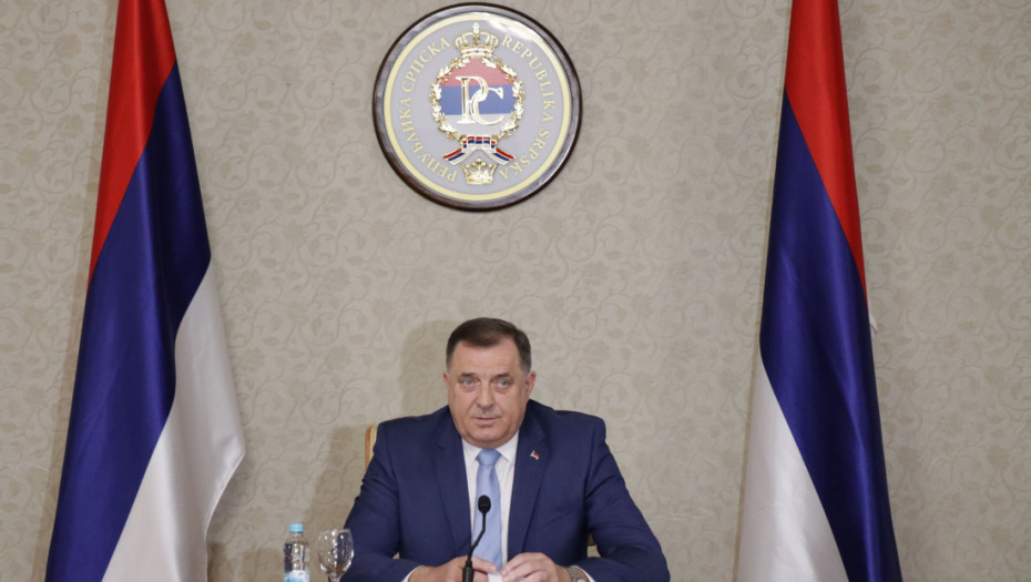 Dodik o sankcijama: Odbićemo sve programe koje je u RS kreirala Britanija; Pič: Na opasnom ste putu