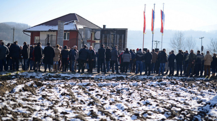 Mirovni aktivisti i ratni veterani odali počast ubijenima u Skelanima - zločin za koji niko nije odgovarao