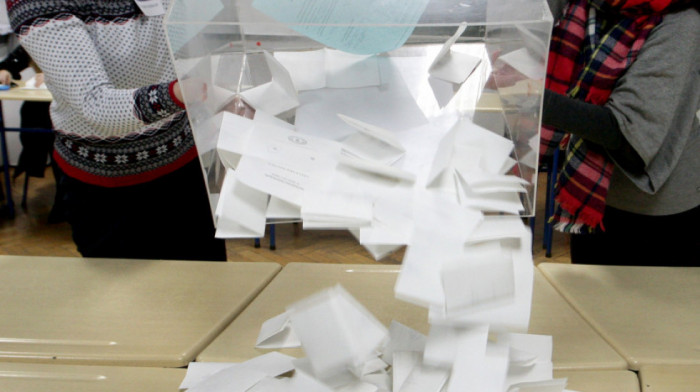 U nedelju u podne počinje štampanje glasačkih listića