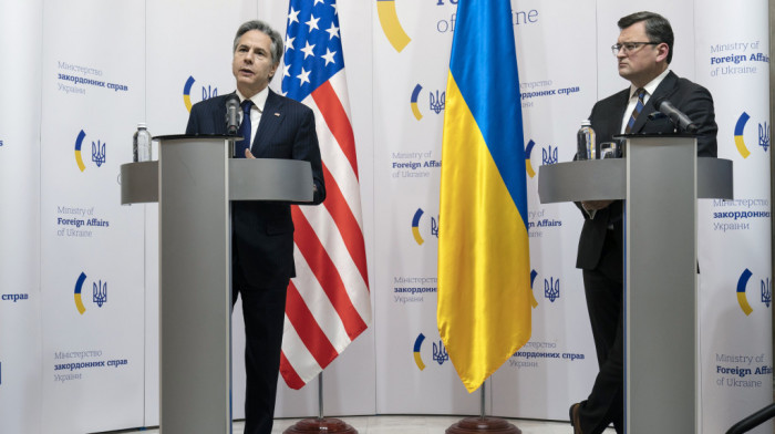 Blinken: Diplomatski napori i vojna podrška Ukrajini za rešenje napete situacije