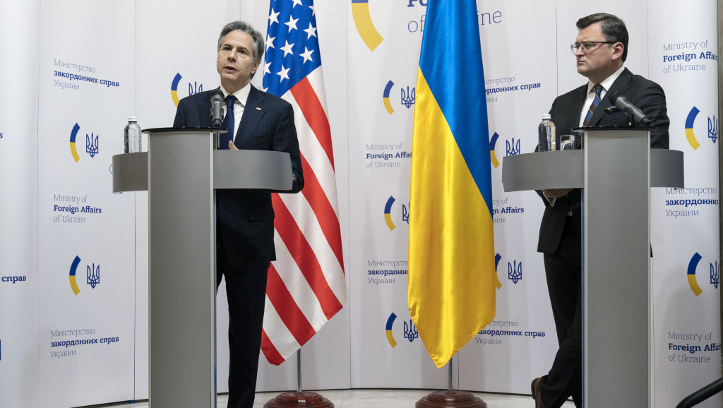 Blinken: Diplomatski napori i vojna podrška Ukrajini za rešenje napete situacije