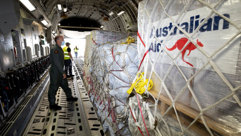 Avion koji je prenosio pomoć do ostrva Tonga vraćen zbog slučaja koronavirusa