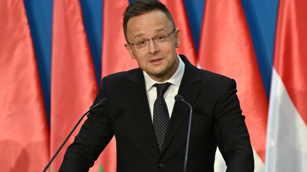 Sijarto potvrdio: Mađarska će uložiti veto na sankcije Miloradu Dodiku