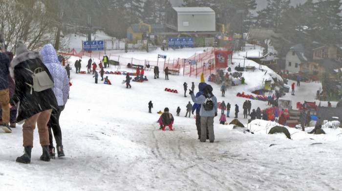 Osnovno tužilštvo u Uroševcu pokrenulo akciju zaplene oko 100 vikendica na Brezovici