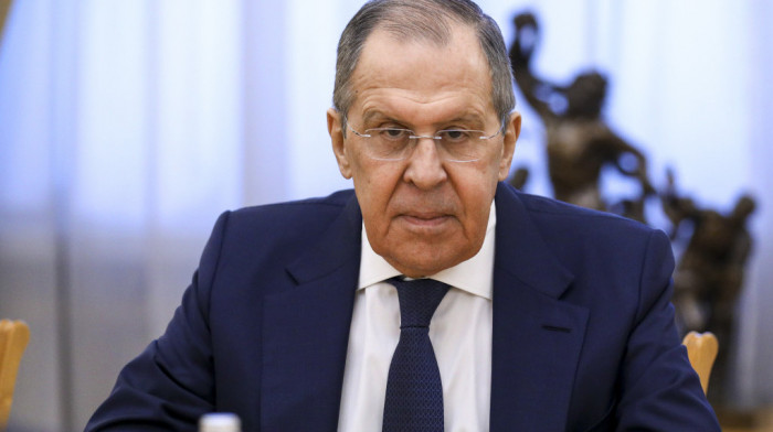 Lavrov doputovao u Ženevu, sutra se sastaje s Blinkenom