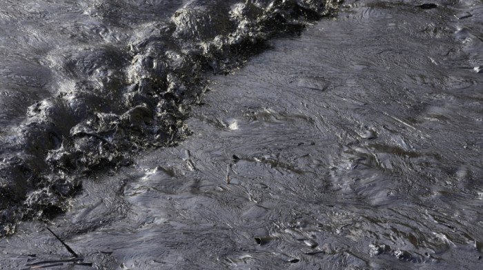 More zagađeno, tržište prazno: Ekološka katastrofa u Meksičkom zalivu preti egzistenciji ribara tokom najvažnije sezone