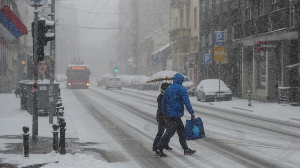 Zabelelo se širom Srbije: Prvi sneg u Beogradu, ali neće biti dugog daha