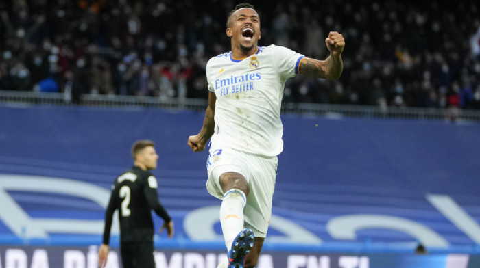 Real kiksnuo kod kuće protiv Elčea: Eder Militao spasao Madriđane poraza