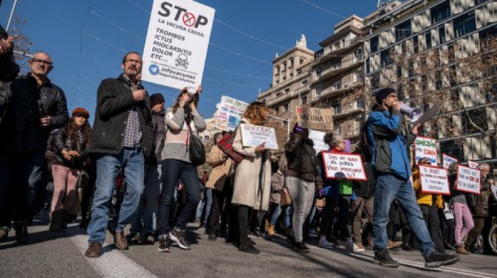 Barselona: Protest protiv ograničenja uvedenih zbog pandemije koronavirusa