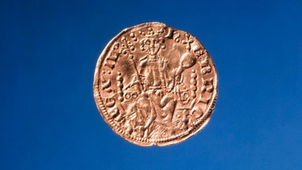 Novčić kralja Henrija Trećeg, pronađen u polju, prodat za 772.000 evra