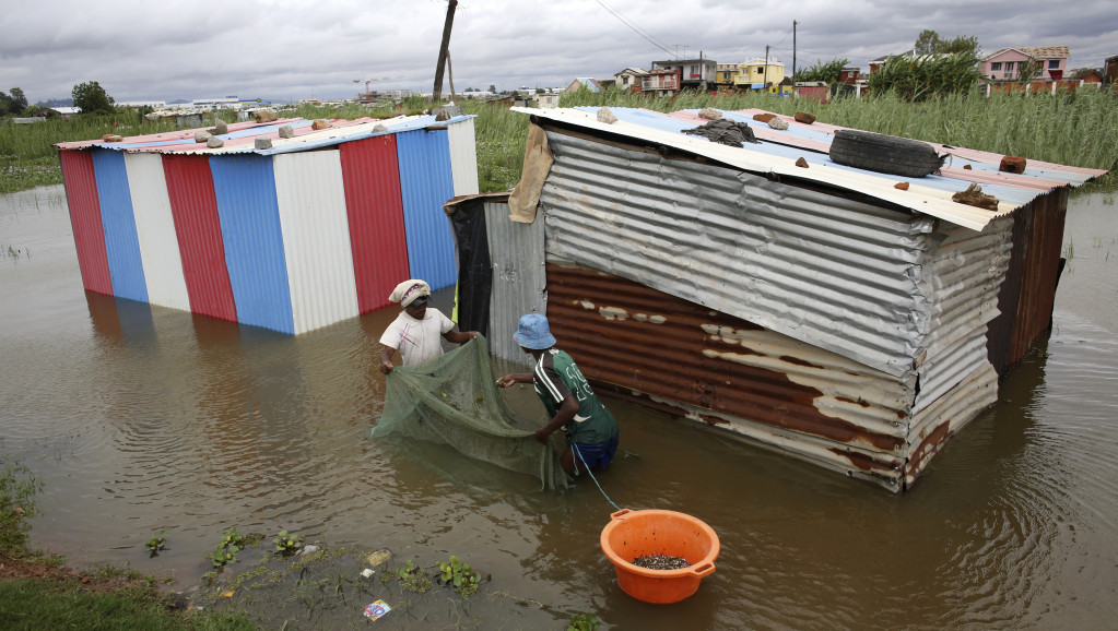 Tropska oluja na Madagaskaru odnela 14 života