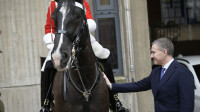 Stefanović obišao Gardijski konjički puk u Londonu