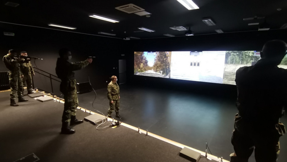 Obuka pripadnika Vojske Srbije na trenažerima i simulatoru bojišta