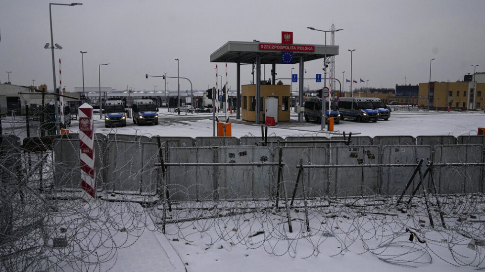 Poljska počela da gradi ogradu na granici sa Belorusijom, koštaće 350 miliona evra