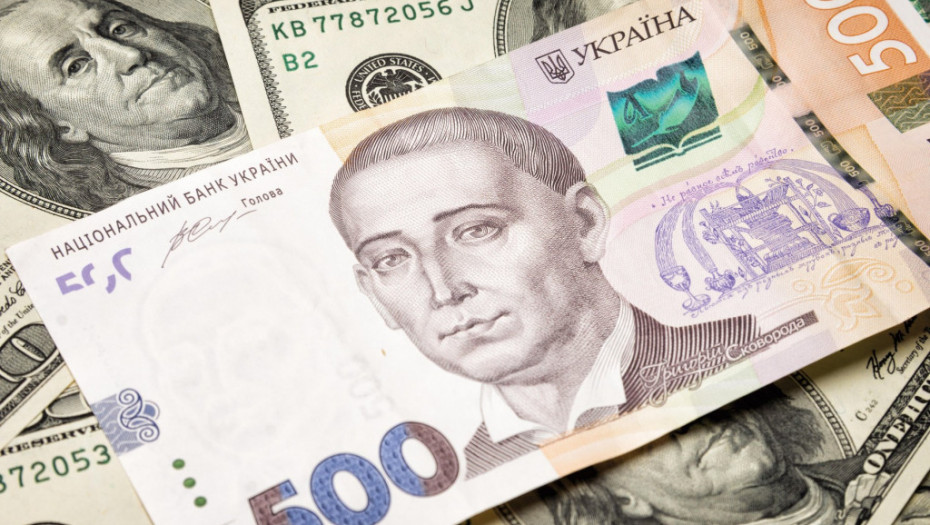 Pad ukrajinske valute prema dolaru - hrivnija na najnižem nivou od 2015. godine