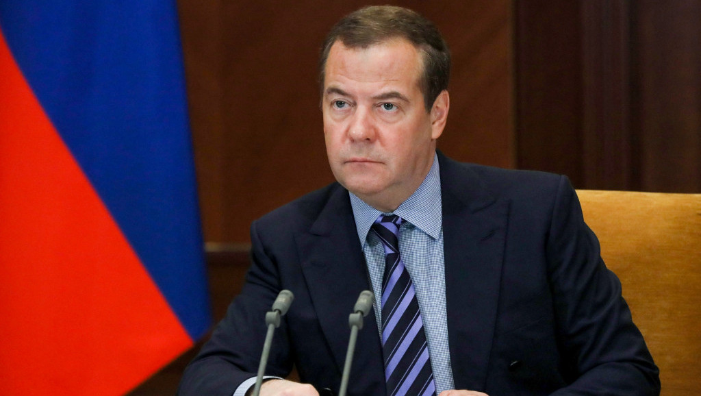 Medvedev tvrdi da Milanoviću preti odmazda Kijeva zbog stavova o Ukrajini i Rusiji
