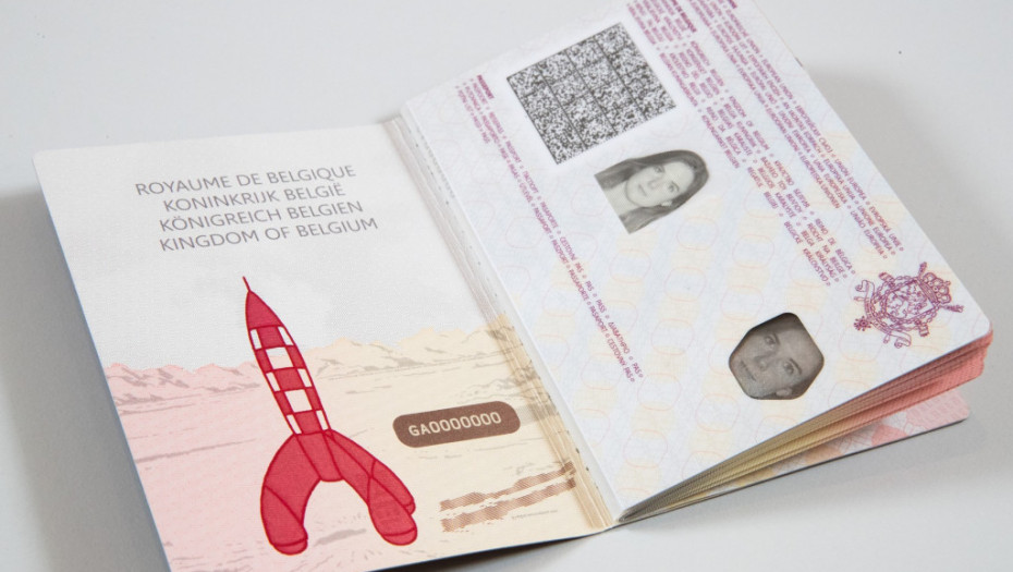 Štrupmfovi i Talični Tom u novom belgijskom pasošu