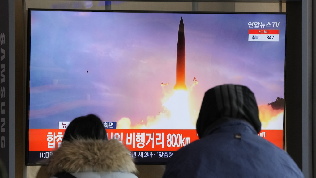 Japan, Južna Koreja i SAD osudili Severnu Koreju zbog lansiranja balističkih projektila