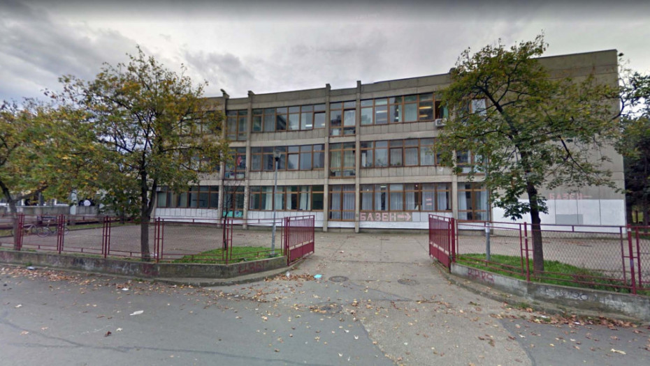 U školi na Novom Beogradu dete aktiviralo biber sprej u učionici, nastala panika među učenicima