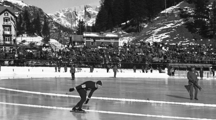 Istorija zimskih sportova: Klizanje je postojalo još u kamenom dobu, a prvi snoubord napravio je otac da bi zabavio decu