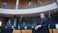 Pokrenut postupak: Gerhard Šreder pred isključenjem iz Socijaldemokratske partije Nemačke