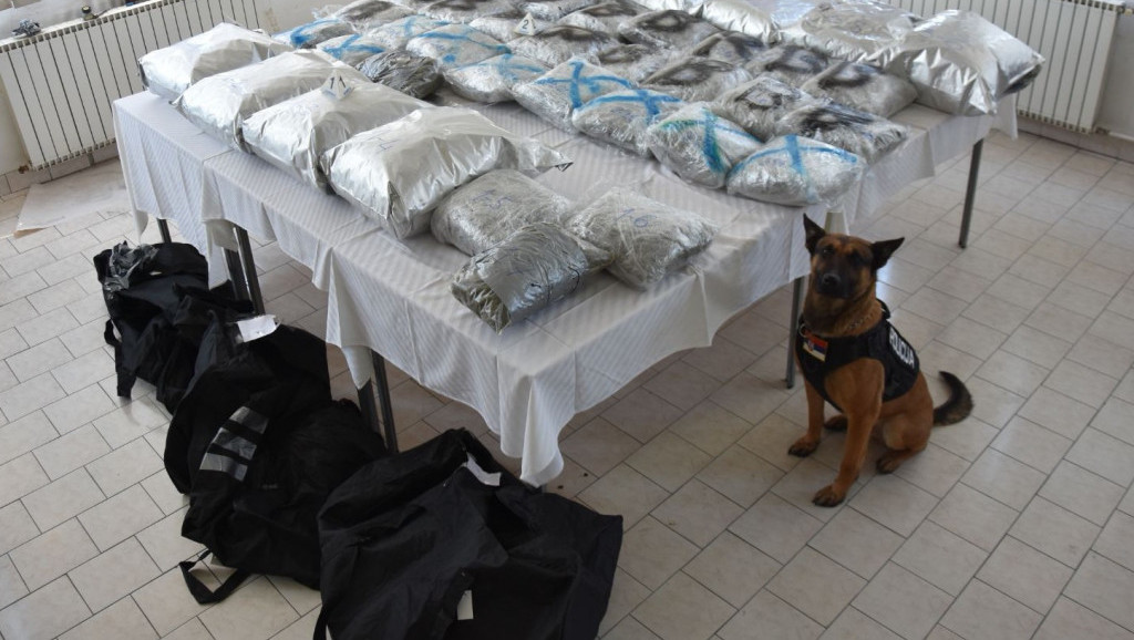 MUP: Kod Novog Pazara uhapšeni državljani Srbije i Crne Gore, zaplenjeno 63 kilograma marihuane