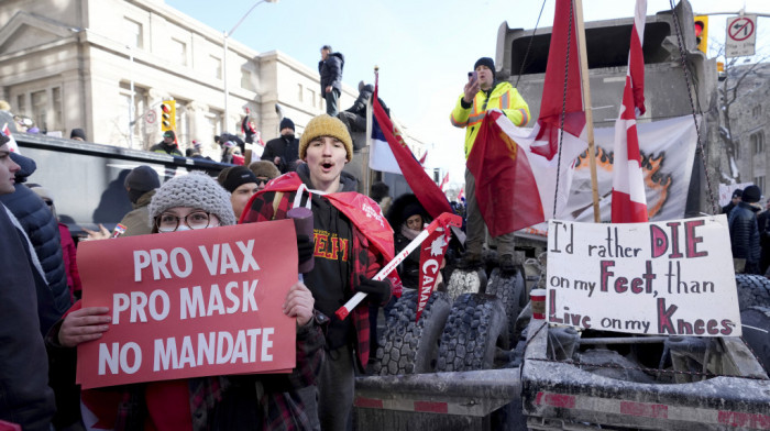 Kanada na nogama: Vanredna situacija u Otavi zbog demonstracija, centar grada danima paralisan