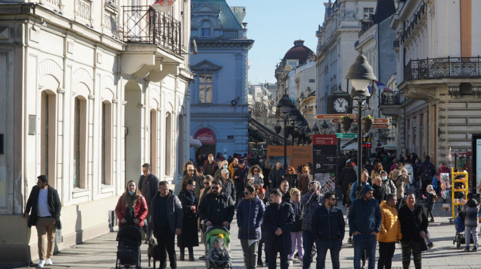 I danas pretežno sunčano i toplo, temperatura oko 16 stepeni, ali stiže i naoblačenje